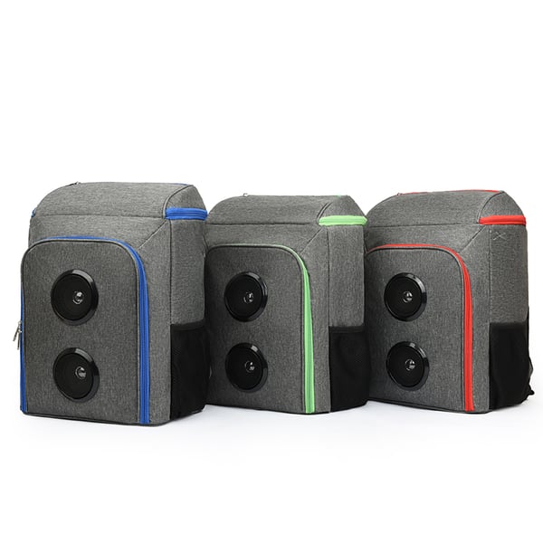 צידנית משפחתית עם רמקולים מובנים לחוויית שמע מושלמת