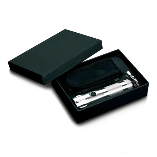 פנס לד שטח מקצועי עם פאוץ' נשיאה וסוללות