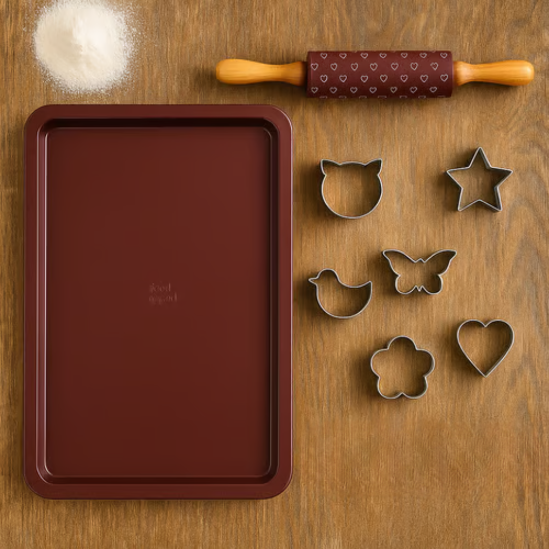 מחבת חיתוך עץ עם גלגלת עיגול וצורות קישוט