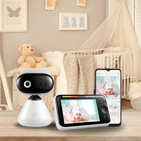 Motorola Adjustable 5-Inch Smart Baby Monitor Camera