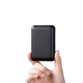 סוללה ניידת  10000MAH להטענה בכל מקום