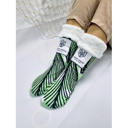 גרביים דו שכבתיות חמימות מבד דמוי צמר ודמוי כותנה במידה אחת