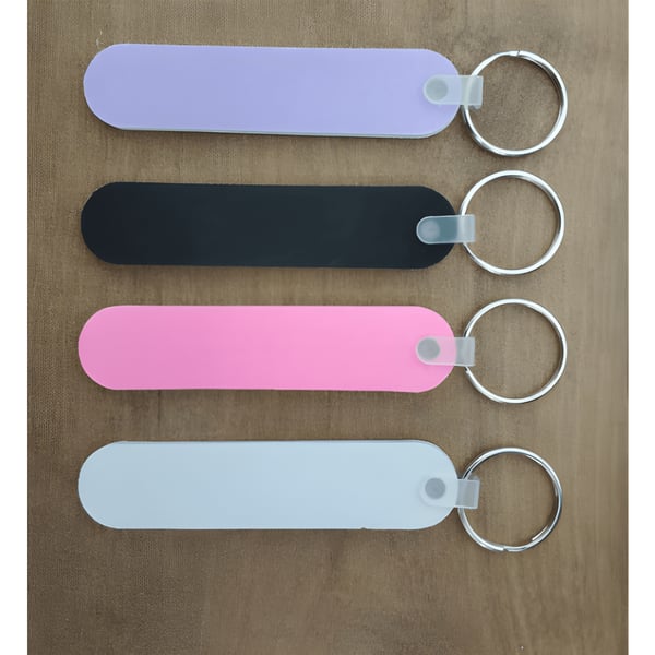 Keychain with Compact Nail File – Stylish and Handy