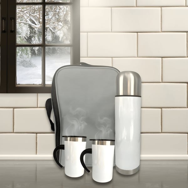 סט תרמי יוקרתי לחורף: תרמוס לבן וזוג כוסות 750 מ"ל