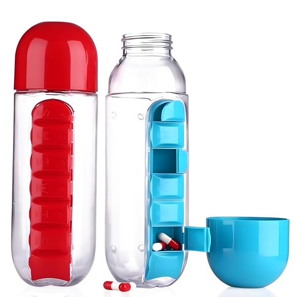 בקבוק מים עם ארגונית תרופות שבועית