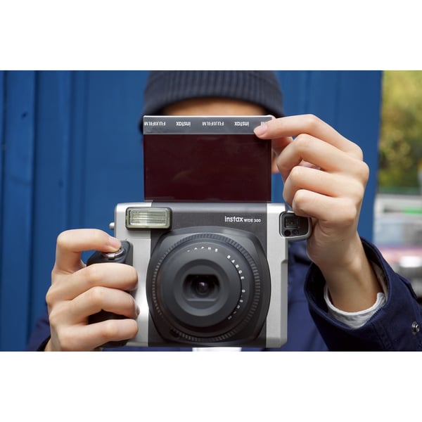 מצלמה דיגיטלית מתקדמת Fuji Instax WIDE 300 עם הדפסה מיידית