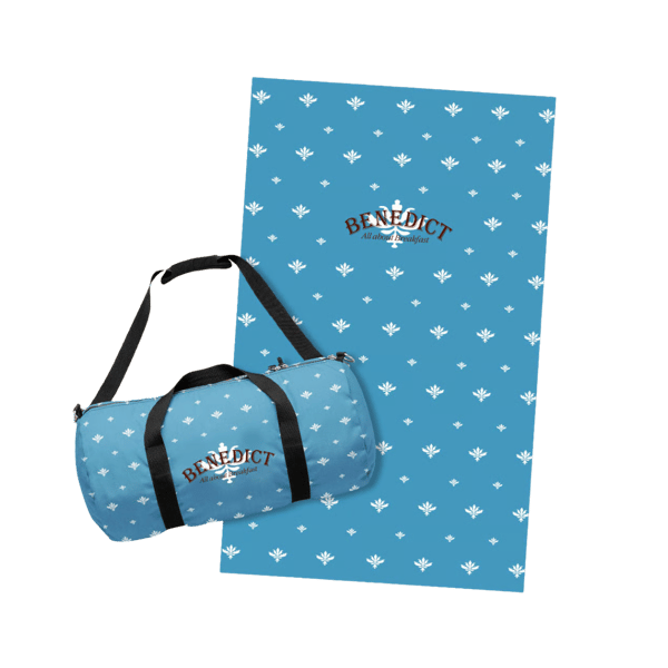 סט ספורט עם תיק ומגבת בהדפסה תואמת