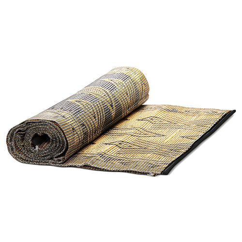 מחצלת ירדנית מקורית ארוגה מחומר סינטטי קל משקל קלה לקיפול ופריסה ניתנת לניקוי ושטיפה