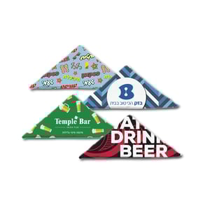 בנדנה משולשת צבעונית allover עם הדפסה במידות 60/90 ס"מ