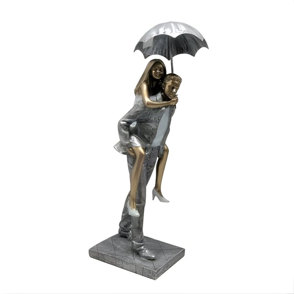 Decorative Lovers Under Umbrella Statue