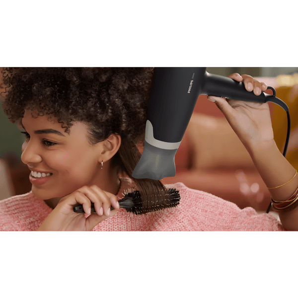 מייבש שיער חזק של פיליפס עם ThermoProtect