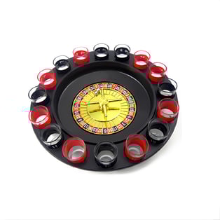 משחק רולטת שתייה עם 16 כוסות