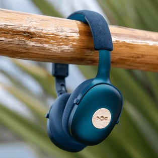 אוזניות אלחוטיות מעל האוזן עם סאונד יוצא דופן מבית HOUSE OF MARLEY