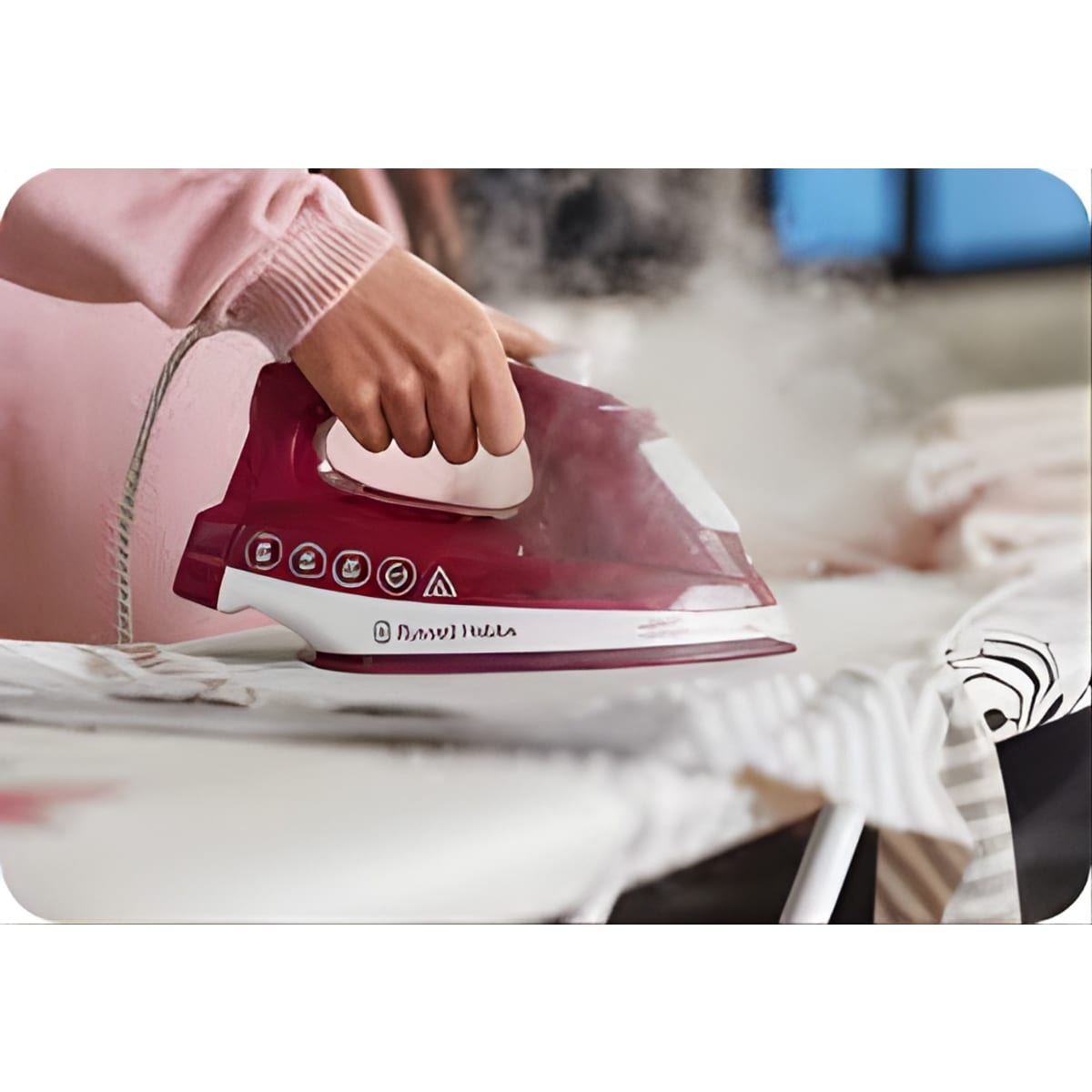 מגהץ אדים MULBERRY של Russell Hobbs - עוצמה וקלות בבישול