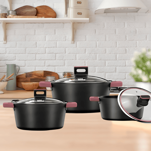 סט סירים ומחבתות מתכת יפניות בעיצוב מודרני