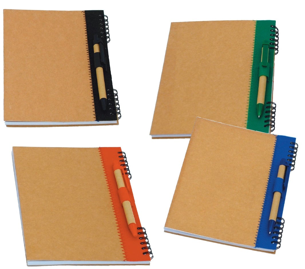 מחברת עם עט ממוחזר - מתנה אידיאלית לעובדים