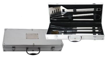 סט כלים למנגל מפלדת אל-חלד - חוויה מושלמת בברביקיו