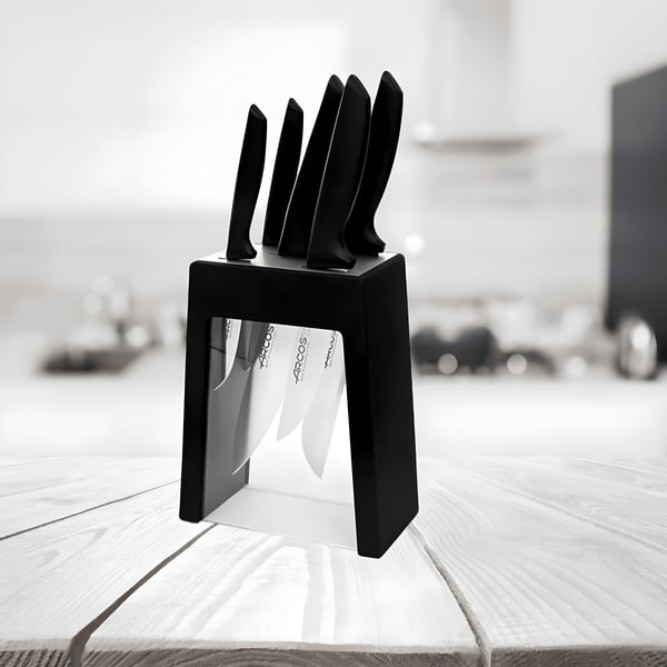 סט סכיני שף יוקרתי ARCOS עם מעמד שקוף