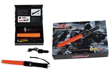 פנס נטען מתכתי - מתנה עסקית מצילת חיים