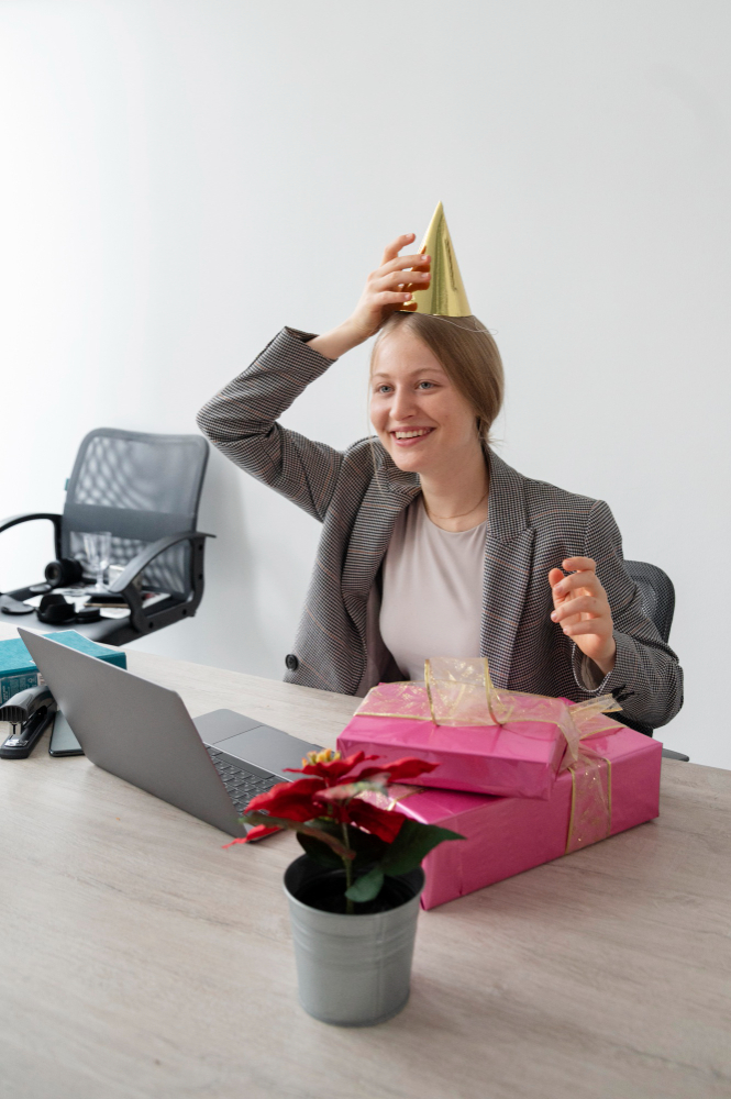 Employee Birthday Gifts: Personal and Special Ideas