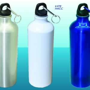 בקבוק שתייה מנירוסטה - מתנה עסקית יוקרתית