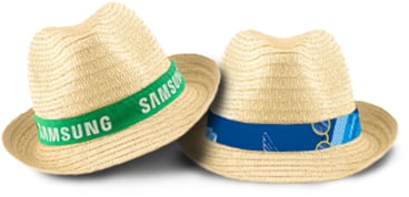 כובע קש אופנתי עם סרט ממותג