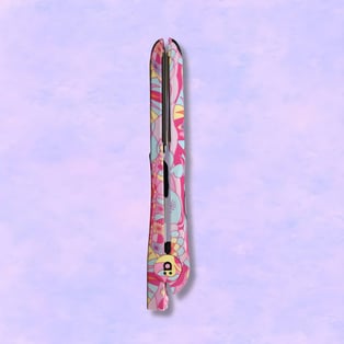 מחליק שיער עוצמתי מסדרת היוקרה של AMIKA - פי 3 חזק יותר