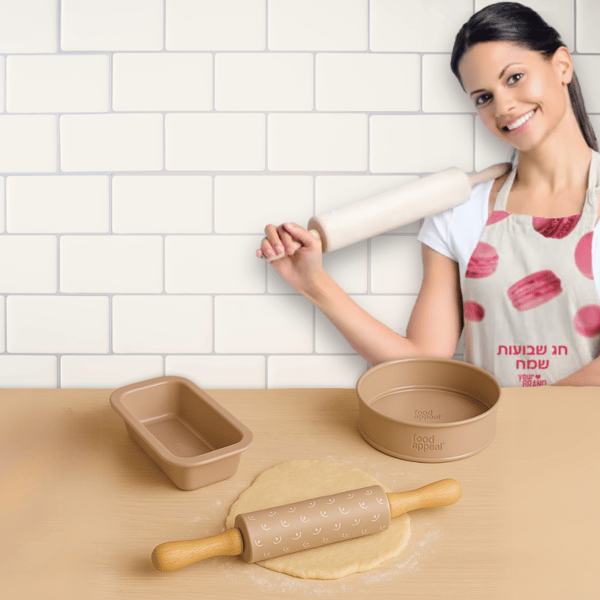 Holiday Baking Gift Set – Includes All-Over Printed Apron & Baking Kit