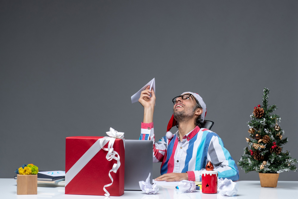 How to Choose Memorable New Year Gifts for Employees
