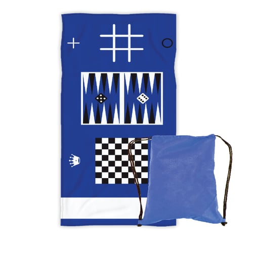 מגבת חוף מעוצבת עם משחקים - חווית משחק ייחודית